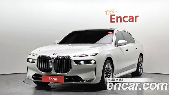 BMW 7 Series (G70)
