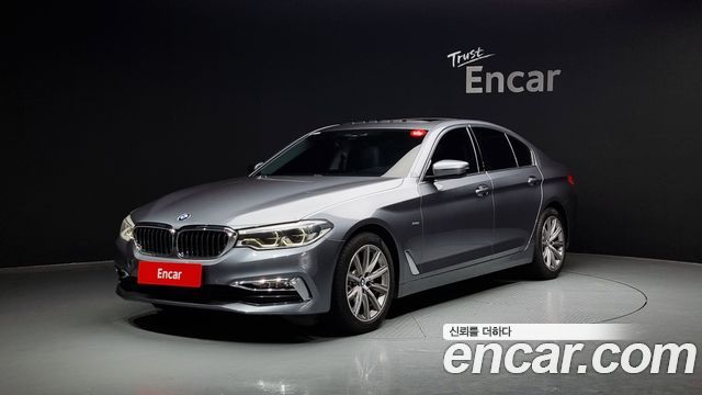 BMW 5 Series (G30)
