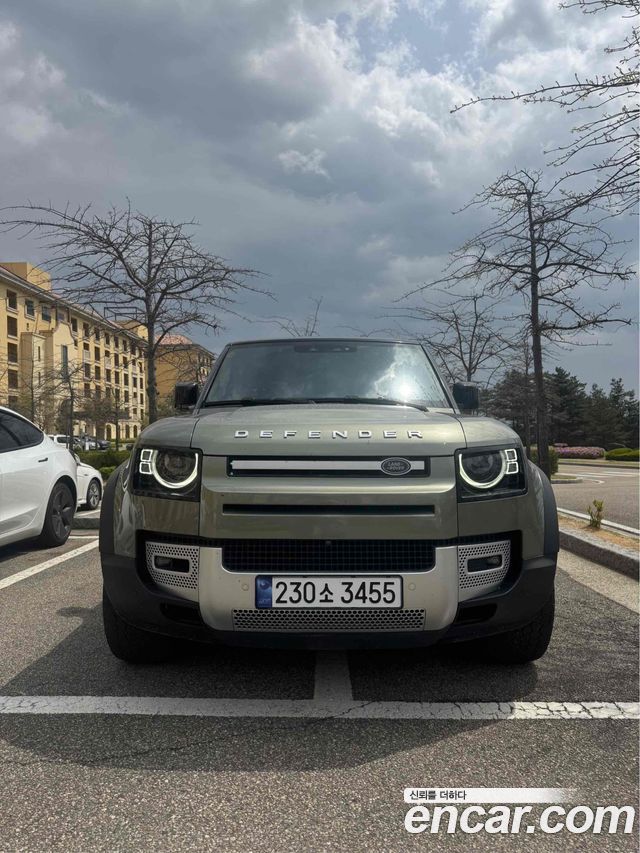 Land Rover Defender (L663)