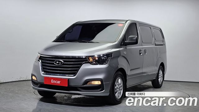 Hyundai The New Grand Starex