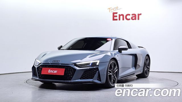 Audi R8 (4S)