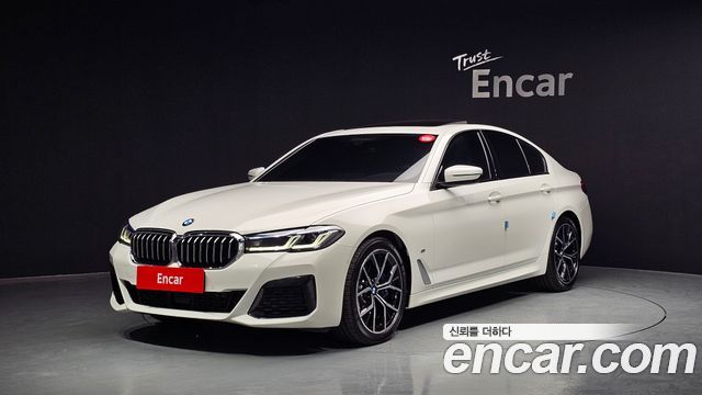 BMW 5 Series (G30)