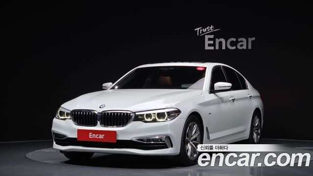 BMW 5 Series (G30)