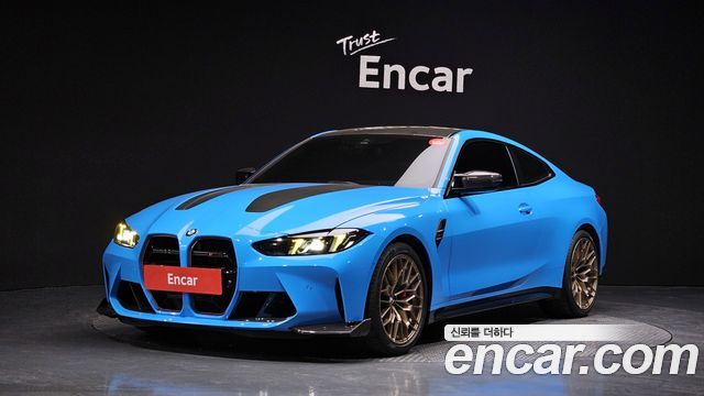 BMW M4 (G82)