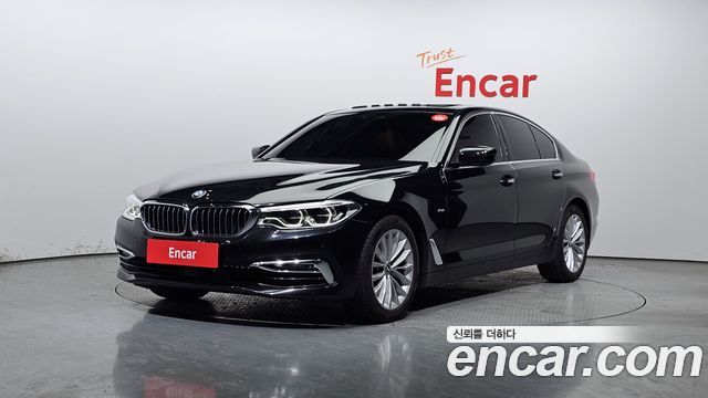 BMW 5 Series (G30)