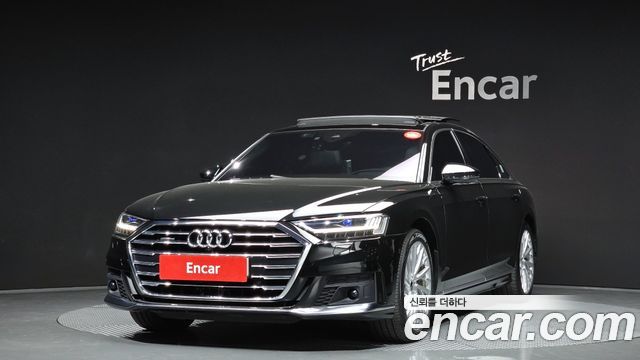 Audi A8 (D5)