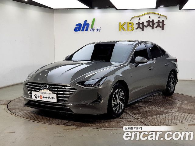 Hyundai Sonata Hybrid (DN8)