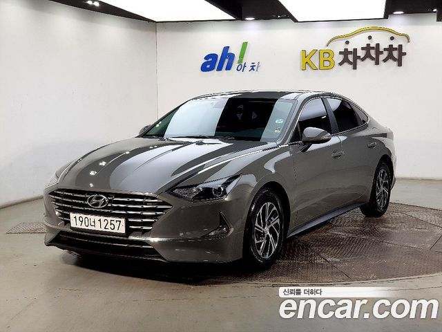 Hyundai Sonata Hybrid (DN8)