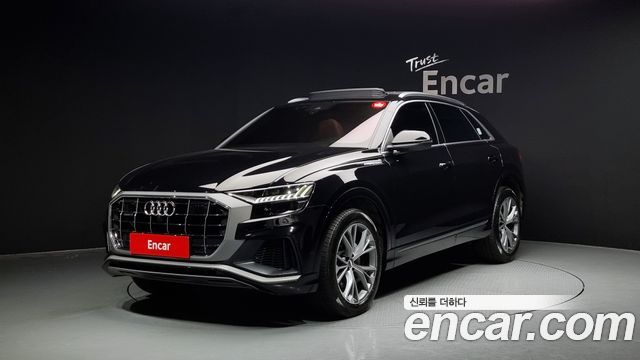 Audi Q8 (4M)