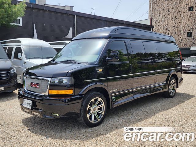 Chevrolet Express Van