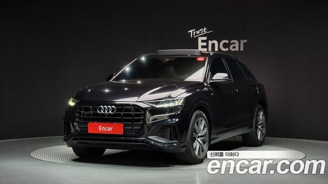 Audi Q8 (4M)
