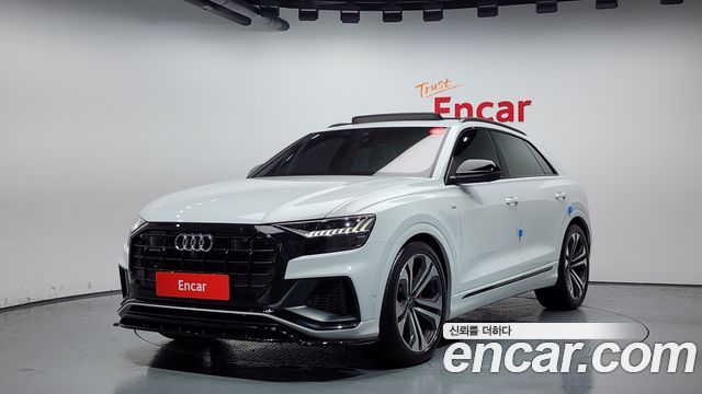 Audi Q8 (4M)