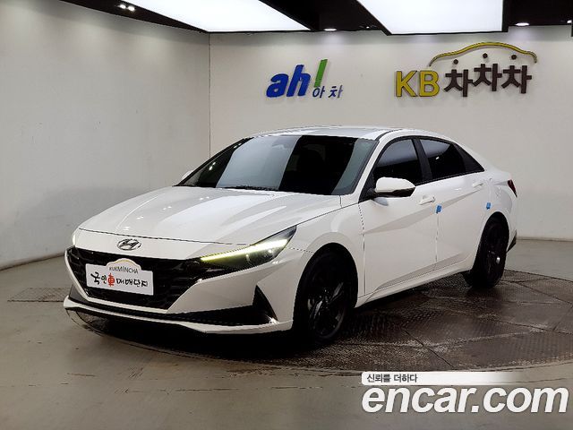 Hyundai Avante Hybrid (CN7)