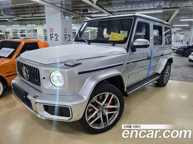 Mercedes-Benz G-Class W465