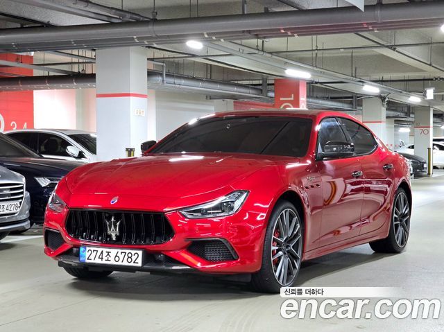 Maserati Ghibli