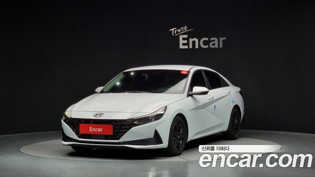 Hyundai Avante Hybrid (CN7)