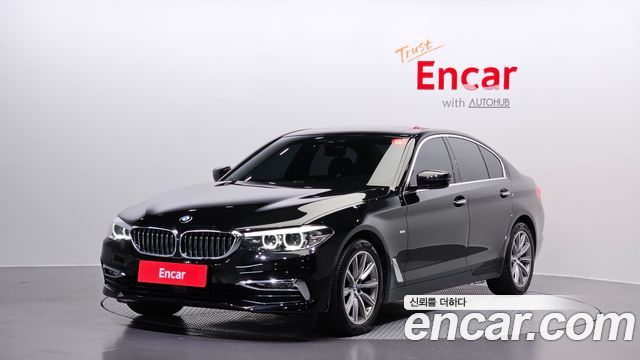 BMW 5 Series (G30)