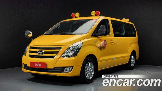 Hyundai Grand Starex