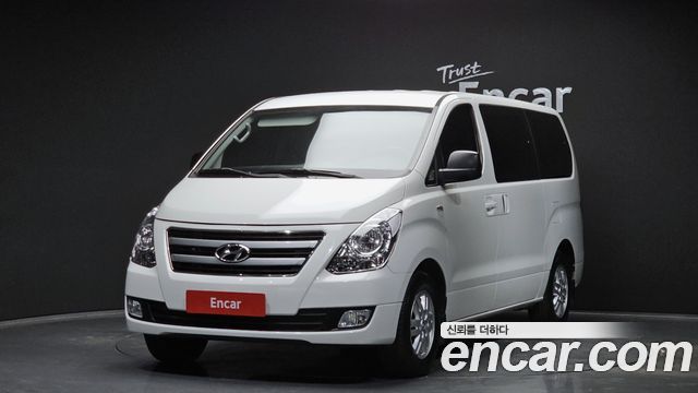 Hyundai Grand Starex