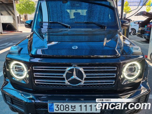 Mercedes-Benz G-Class W463b
