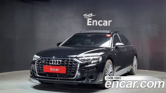 Audi A8 (D5)