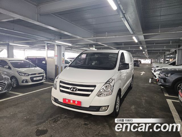 Hyundai Grand Starex