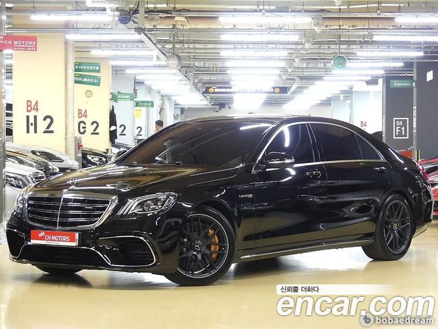 Mercedes-Benz S-Class W222