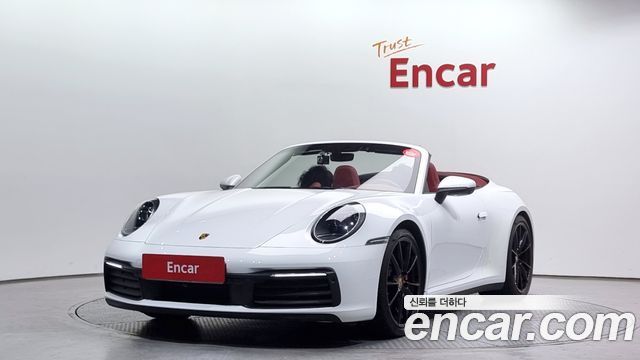 Porsche 911 (992)