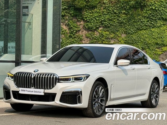 BMW 7 Series (G11)