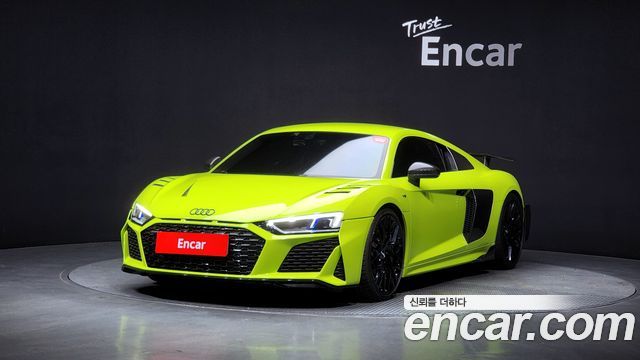 Audi R8 (4S)