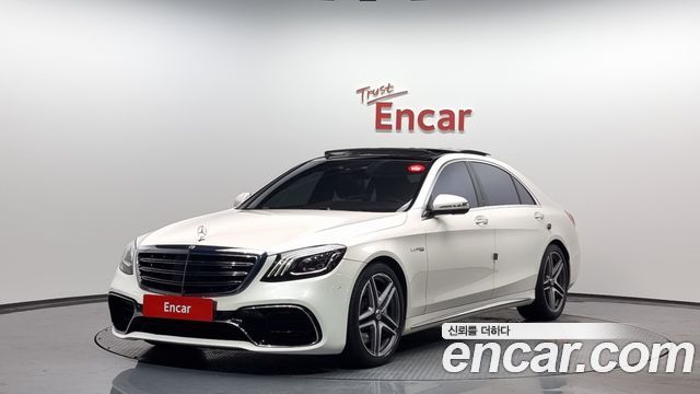 Mercedes-Benz S-Class W222