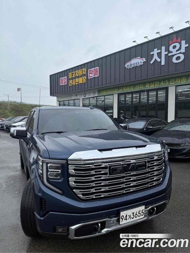 GMC Sierra