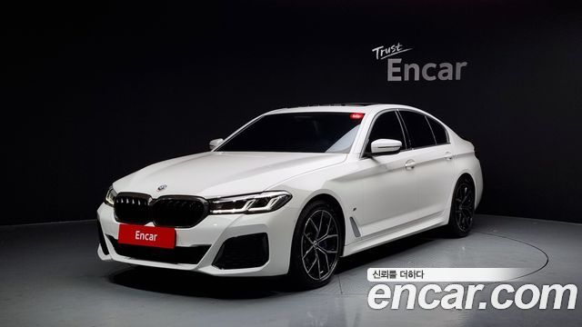 BMW 5 Series (G30)