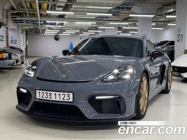 Porsche 718 Cayman