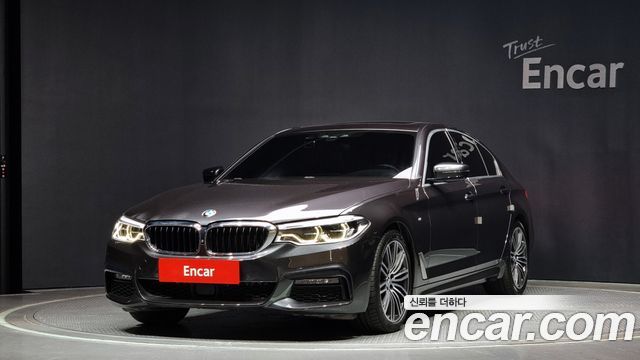 BMW 5 Series (G30)