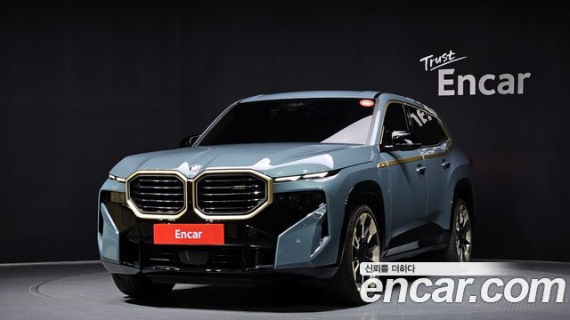 BMW XM (G09)