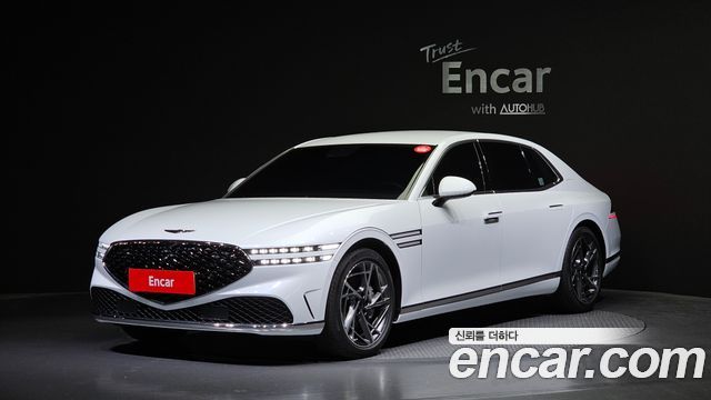 Genesis G90 (RS4)