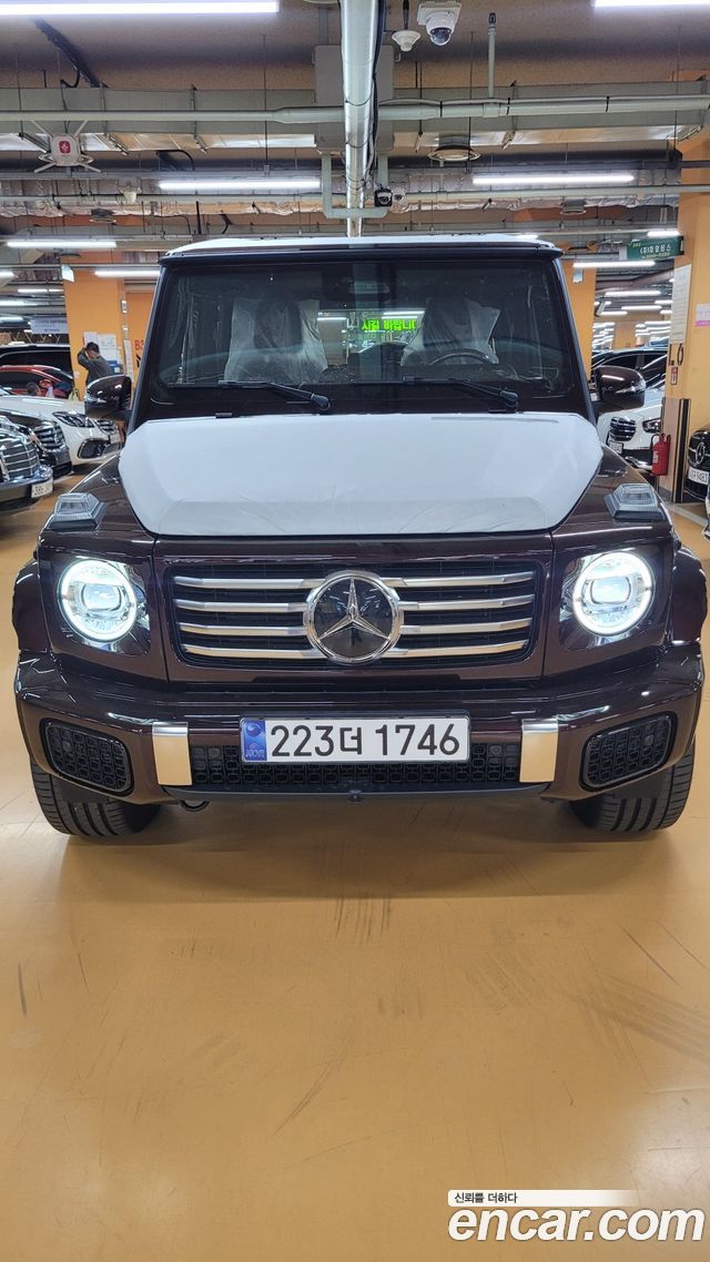 Mercedes-Benz G-Class W465