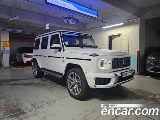 Mercedes-Benz G-Class W465