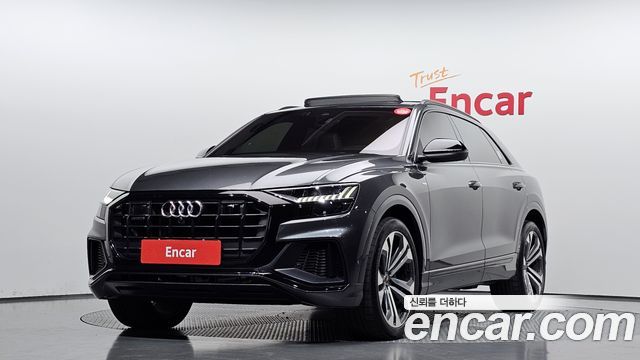 Audi Q8 (4M)