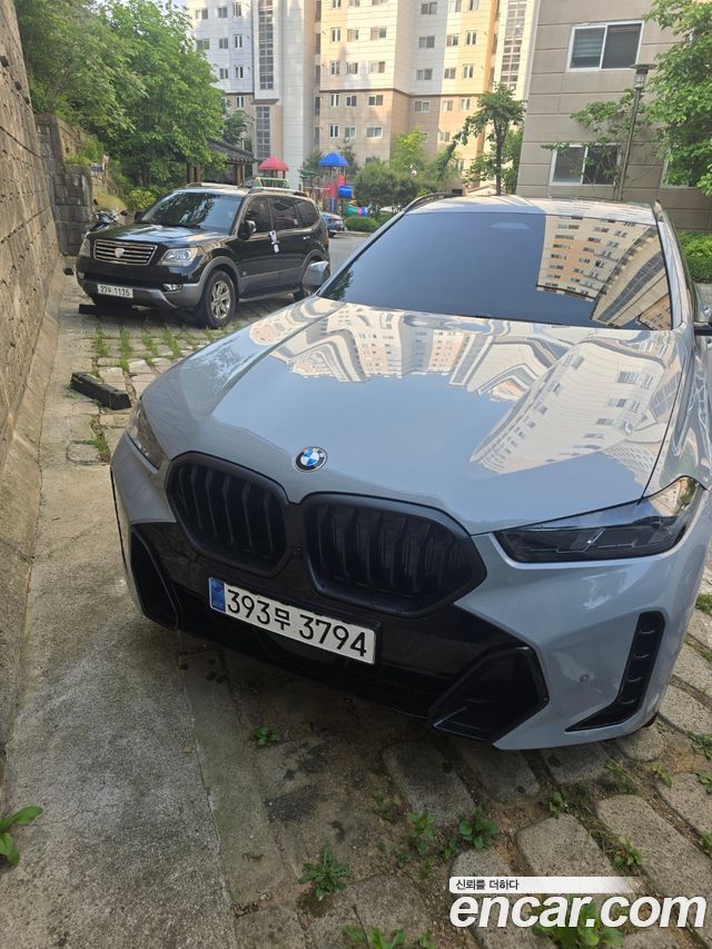 BMW X6 (G06)