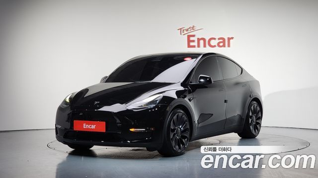 Tesla Model Y
