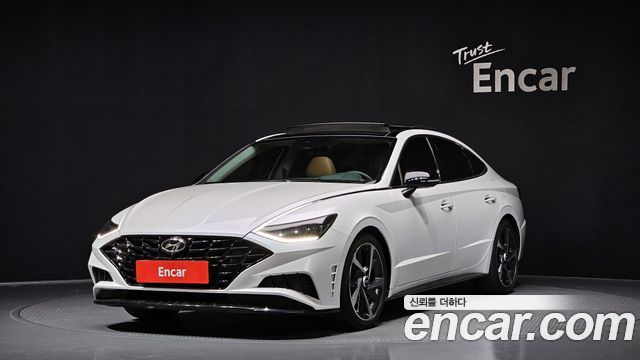 Hyundai Sonata (DN8)