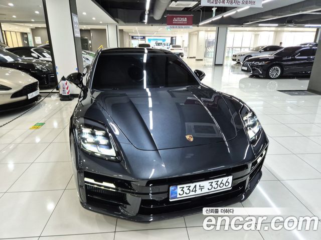 Porsche Panamera (972)