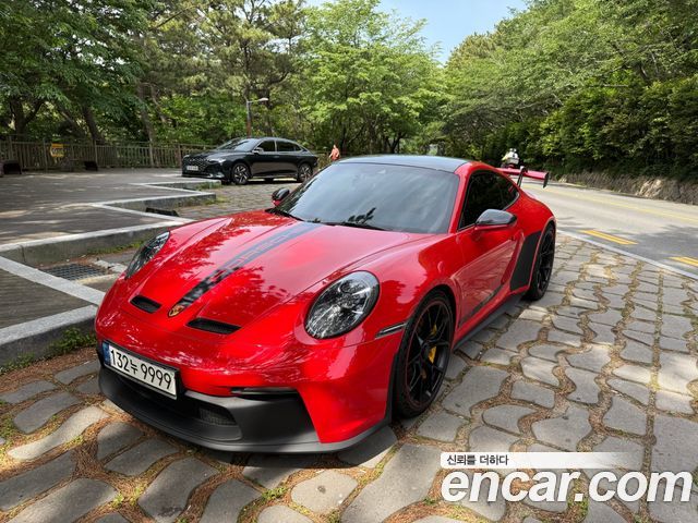 Porsche 911 (992)