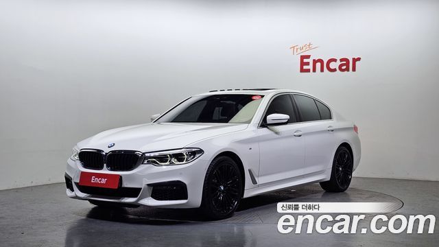 BMW 5 Series (G30)
