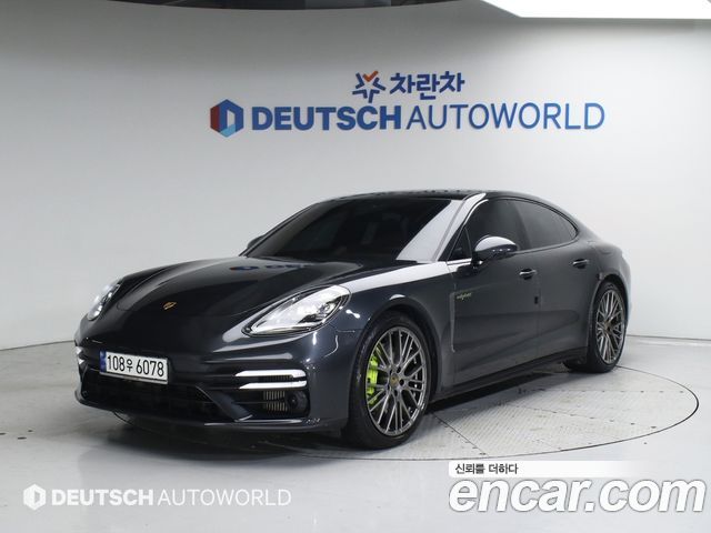 Porsche Panamera (971)