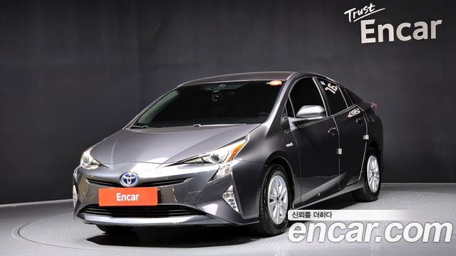 Toyota Prius 4th Gen