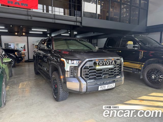 Toyota Tundra