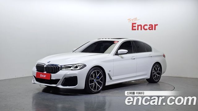BMW 5 Series (G30)